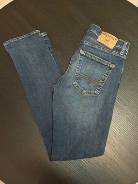 Hollister Men's Dark Wash Slim Straight Jeans